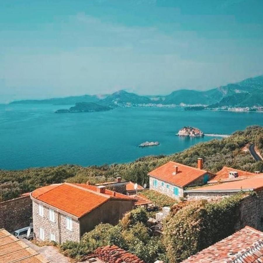 Apartments Dragisic Sveti Stefan Exterior foto