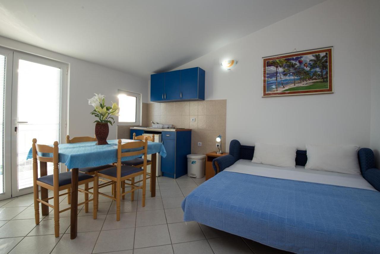 Apartments Dragisic Sveti Stefan Zimmer foto