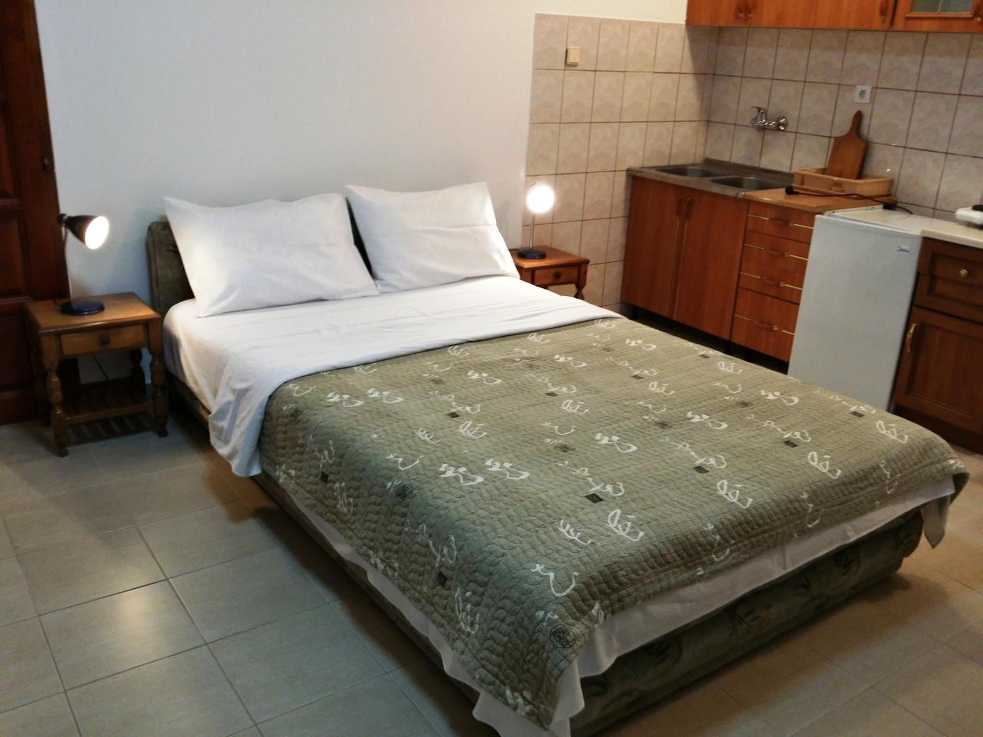 Apartments Dragisic Sveti Stefan Zimmer foto