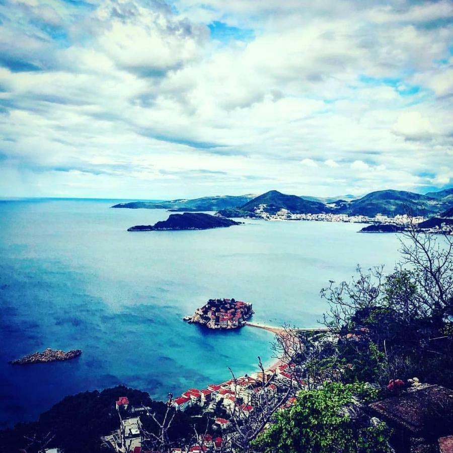 Apartments Dragisic Sveti Stefan Exterior foto